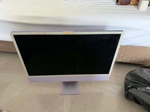 iMac M4 Ram16GB 256GB ស្អាត 99% នៅល្អទាំងអស់ធានា