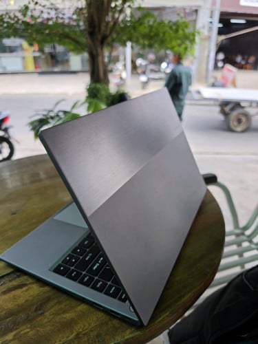 Infinix core I5 10th