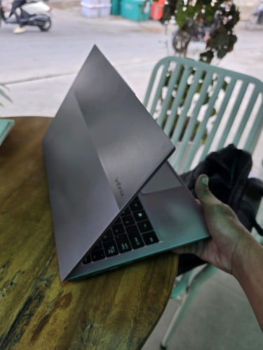 Infinix core I5 10th