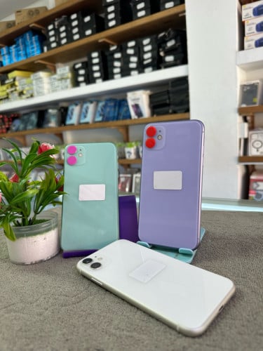 iPhone 11