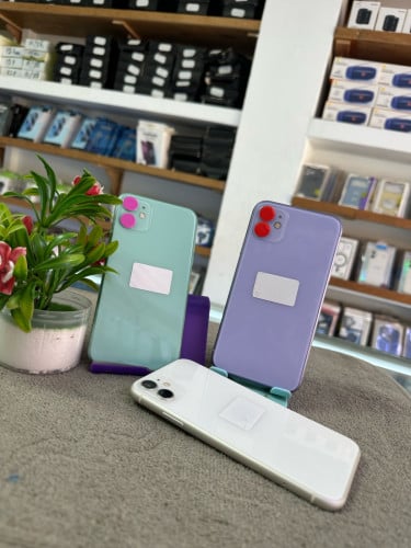 iPhone 11