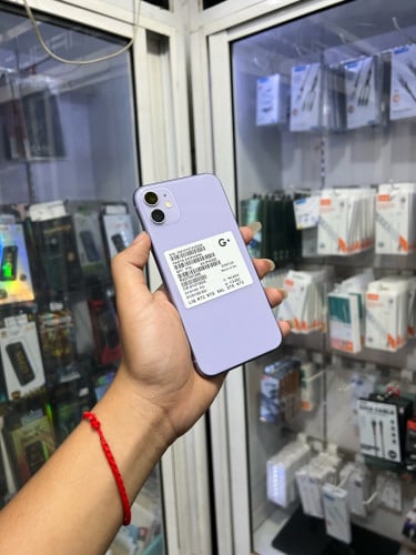 iPhone 11 🍏 LLA 64GB Battery 87% 🔋 តួស្អាត 99% សំណុំហ្សីន