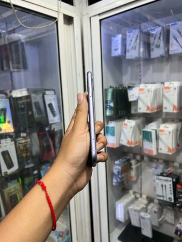 iPhone 11 ๐ LLA 64GB Battery 87% ๐ แแฝแแแขแถแ 99% แแแแปแแ แแแธแ