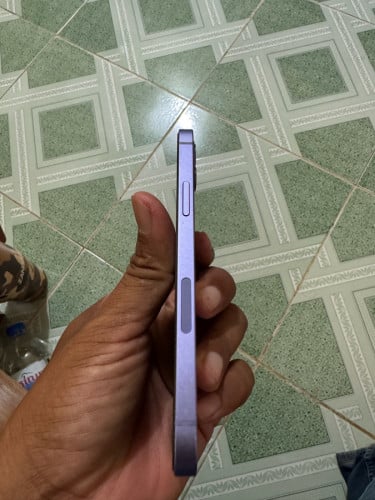 iPhone 12 128g នៅស្អាតសំនុំ សុីន