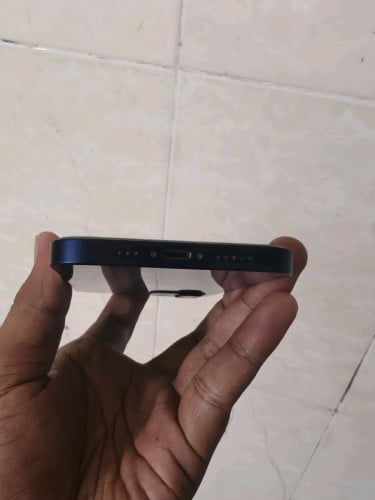 Iphone 12 64 GB LLA