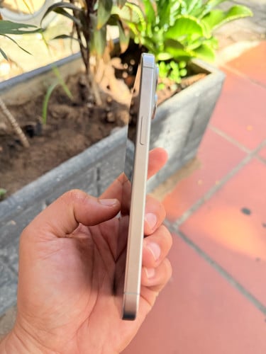 Iphone 15 pro max សានុំលក់650$