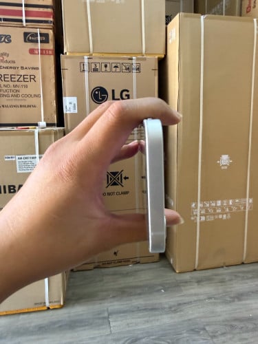 Iphone 16e XA ស្អាតដូចថ្មី
