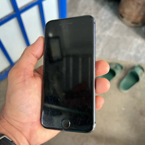 iPhone 8G