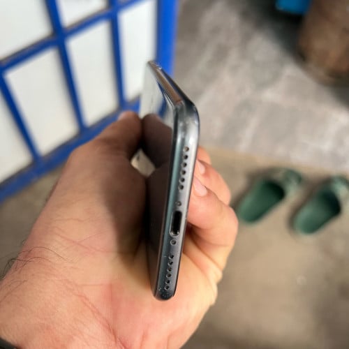 iPhone 8G