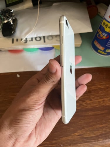 iPhone SE2 64Gសាណុំ zin allអត់ជាប់ លក់📥🥰