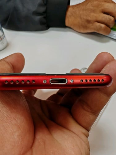 iPhone SE2 សំណុំសុីន 99.999%