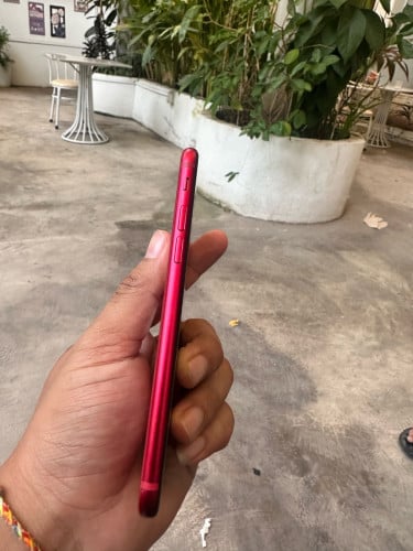 iPhone se3 99% លក់99$