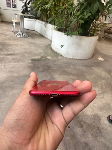 iPhone se3 99% លក់99$