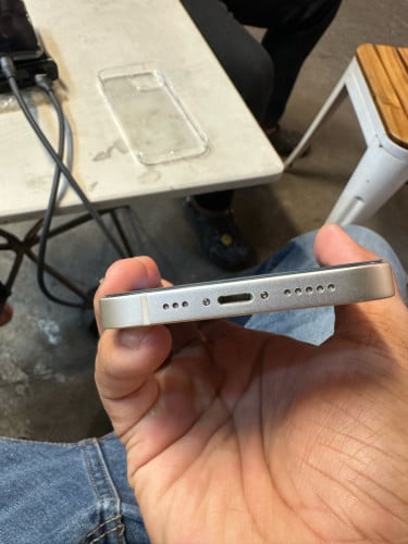 iphone14 128 អេក្រង់ហសីន