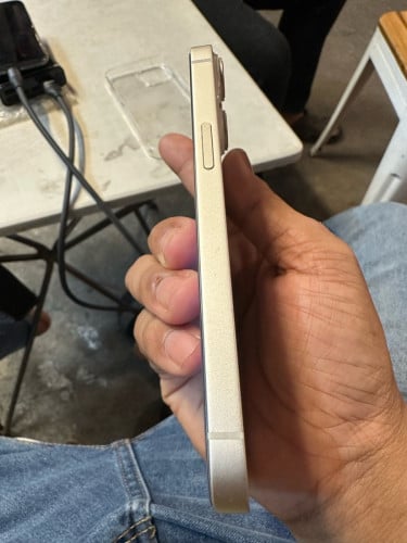 iphone14 128 អេក្រង់ហសីន