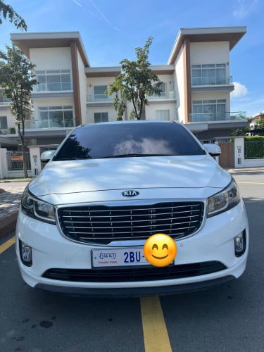Kia carnival 2015 ម៉ាស៊ូតលក់