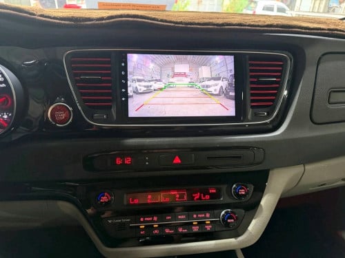Kia carnival 2015full option ទ្វាអូតូបី