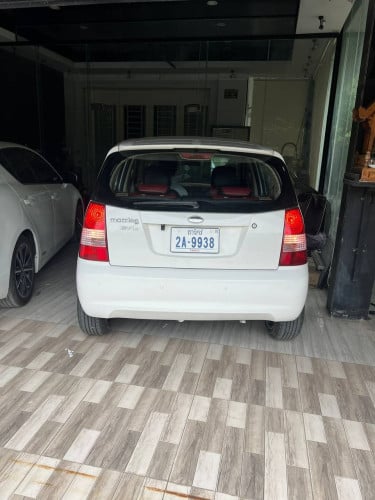 KIA05 full ស ក្នុងលឿងតម្លៃត្រឹមតែ3800$ចរចាបាន