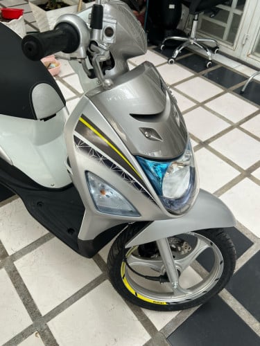 Let’s 020ម៉ូតូស្អាត ម៉ាសុីនស្រួយ លេខPP1HV មានលក់នៅហាង( សេង សុខឡា 9999)