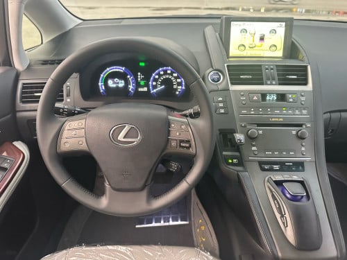 Lexus HS 250 ឆ្នាំ 2010