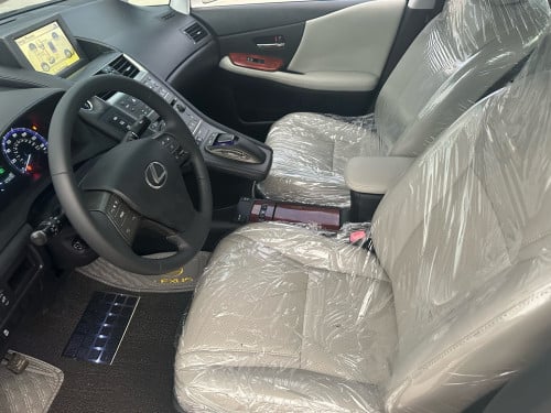 Lexus HS 250 ឆ្នាំ 2010
