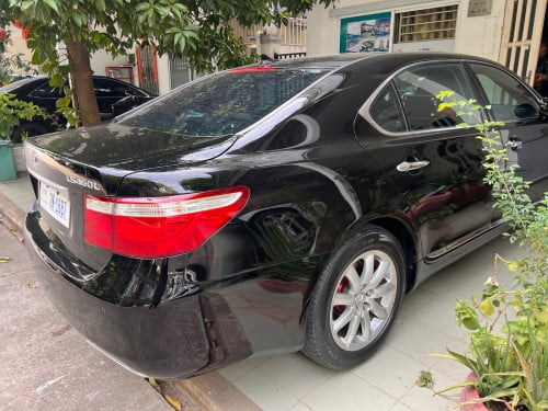 Lexus LS460L 2007
