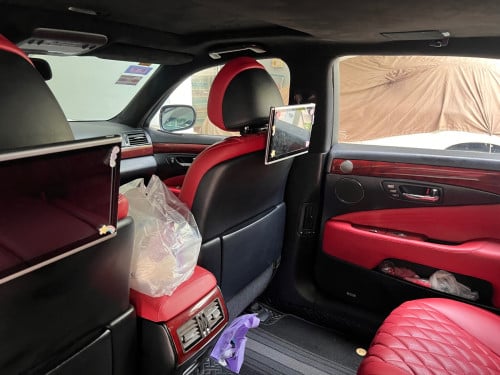Lexus LS460L 2007