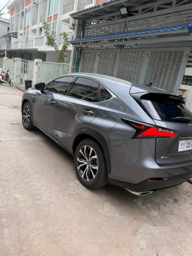 LEXUS NX 200t ឆ្នាំ2015 F-Sport ក្នុងក្រហមឆើរី🍒 គុជ3ហ្សុិន 4ប៊ូតុង ប៉ុង1 ឡានស្អាតនៅថ្មីខ្លាំង