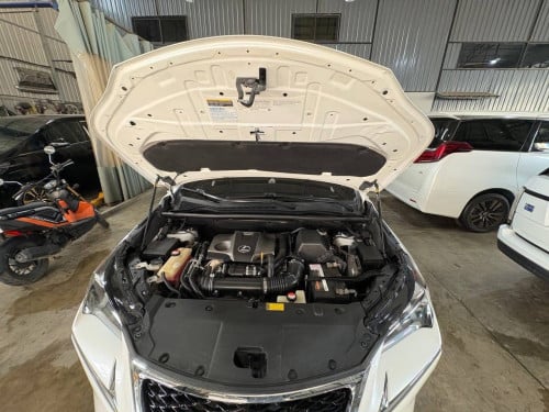 Lexus Nx 200t F-sport 2015 P2 គុជ3 ក្នុងឆើរី គីឡូតិច ទឹកថ្នាំសុីនមួយជុំម្ចាស់ដើមទី១