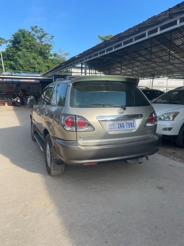 LEXUS RX300 2002 ប៉ុង1
