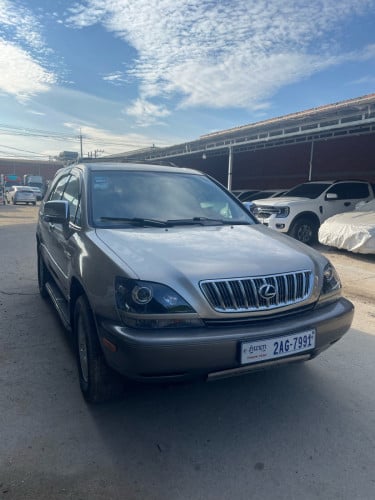 LEXUS RX300 2002 ប៉ុង1