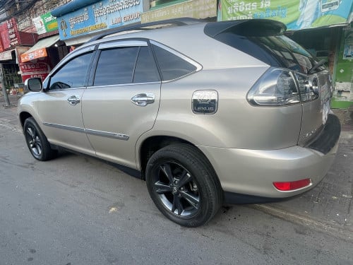 Lexus400h ប៉ុង2 haft ម្ចាស់ដើម ចង់លក់