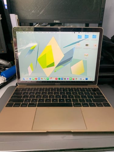 Macbook