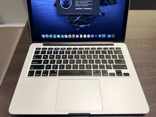 MacBook Bro 2015 l 185$