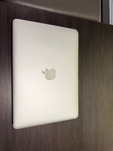 MacBook Bro 2015 l 185$