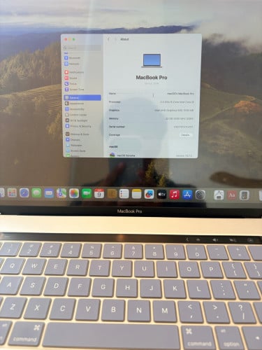 Macbook pro 2019 core i9 ram 32G storage 512G