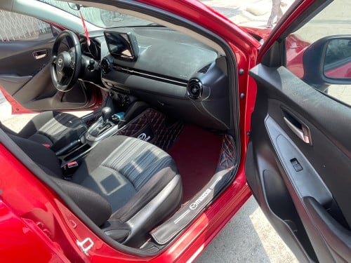 Mazda 2 year 2023 Full option ប្រើជាង3មុឺនkm