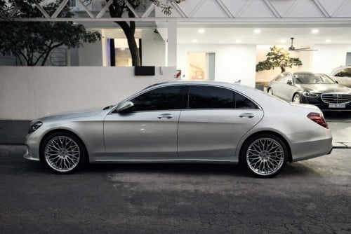 MERCEDEZ S400L, Year: 2015 Upgraded S65 AMG Bodykit & 21" Forged Wheels