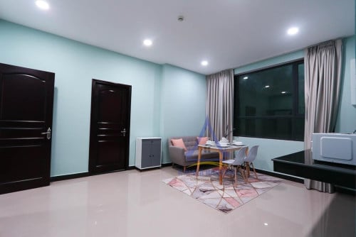 Modern apartment 2-beds for rent in The Olympia Mall
