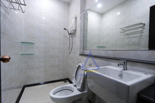 Modern apartment 2-beds for rent in The Olympia Mall