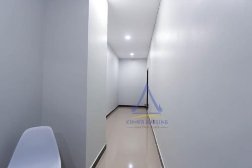 Modern apartment 2-beds for rent in The Olympia Mall