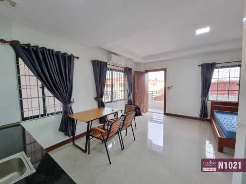 N1021 | Bright and Clean Studio Apartment with Lift For Rent in Chroy Changva
