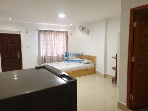 N263 | Elevator Studio Apartment For Rent in BKK2