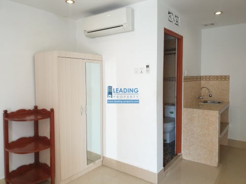 N263 | Elevator Studio Apartment For Rent in BKK2