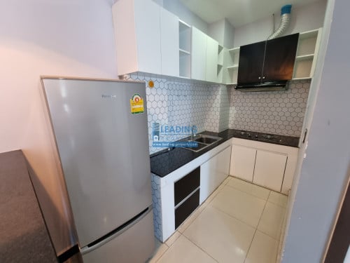 N554 | Western 1 Bedroom Apartment For Rent Near Russian Market Free Wifi