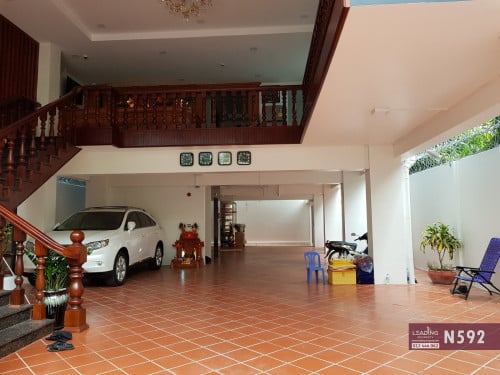 N592 | Western Serviced Apartment 1 Bedroom Unit For Rent Near Russian Market