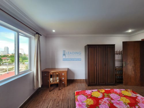 N687 | Nice Fully Furnished 2 Bedrooms Apartment For Rent with Car Parking