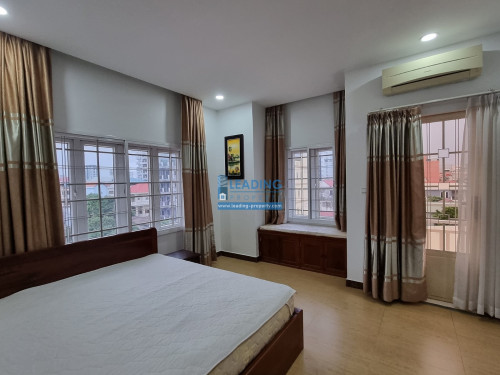 N878 | Beautiful and Bright Apartment 2 Bedrooms Unit For Rent Near Russian Market