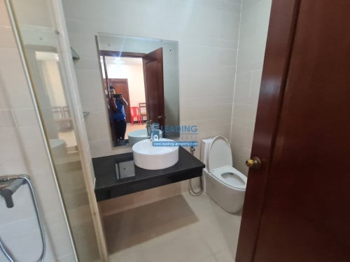 N924 | Western Serviced Apartment For Rent in Toul Kork Area