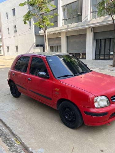 Nissan Micra 2000
